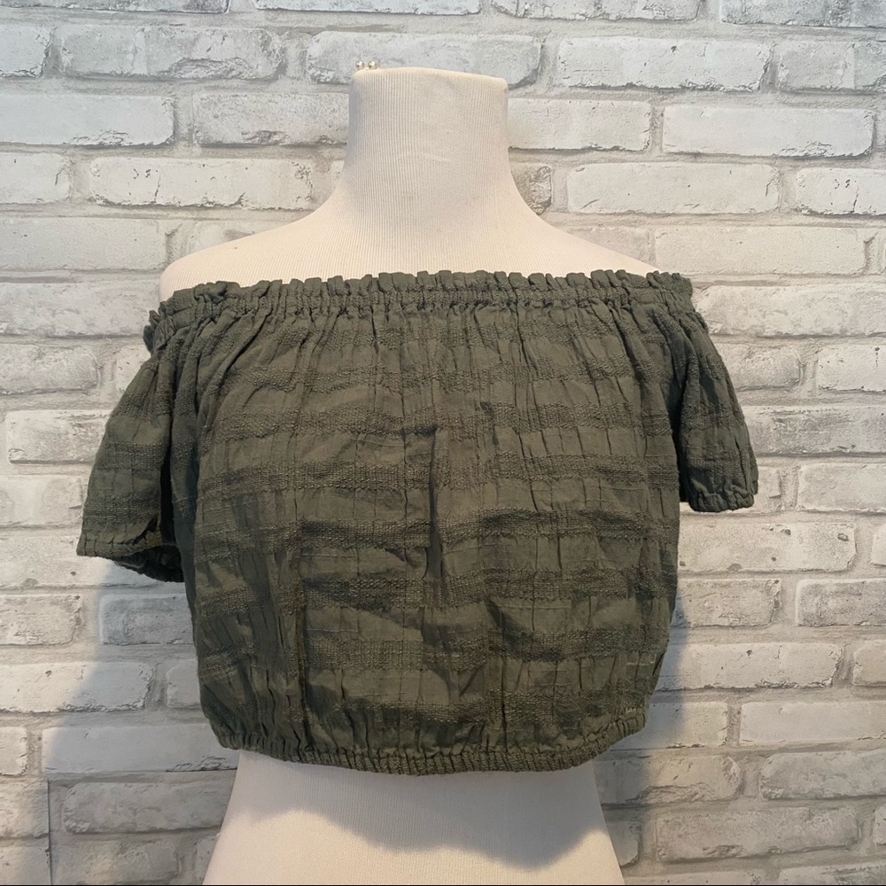 Aerie Off the shoulder green top